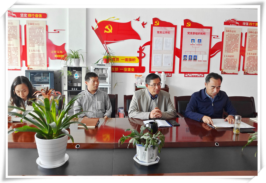 华体会网页版党支部联合植保所水稻病害党支部 开展党建共建活动