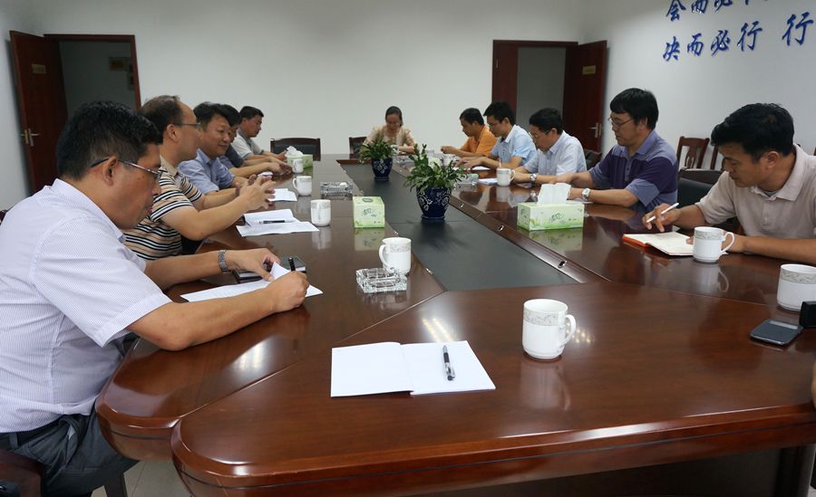 华体会网页版与南京农业大学共建的江苏省研究生工作站举行揭牌仪式